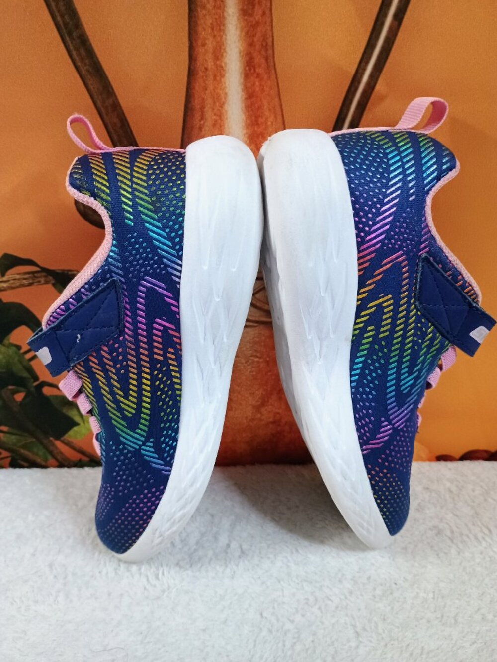 EUC Girls Skechers Sz 12 Navy Multi Rainbow Gradient Athletic Strap Sneakers - Picture 5 of 6